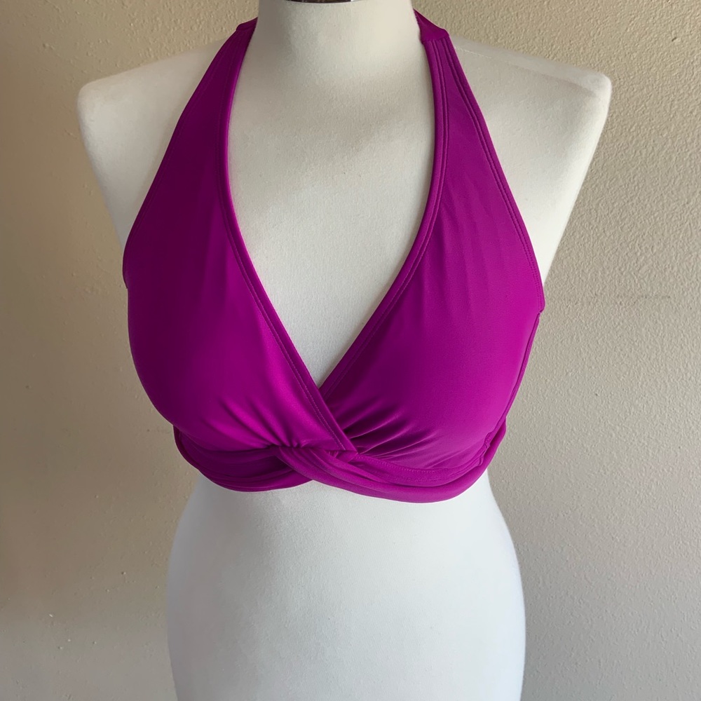 Athleta fuchsia purple bikini top size: 34 D/DD